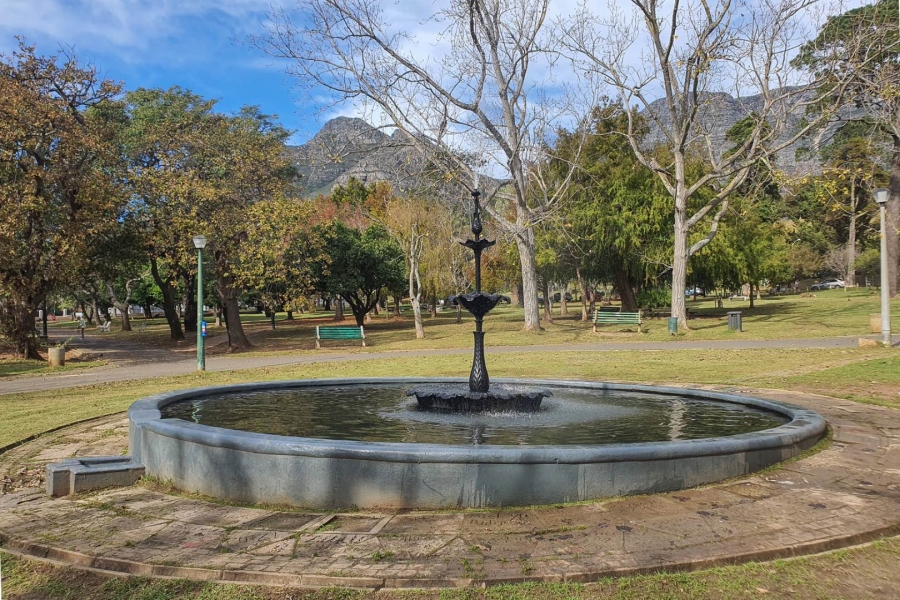 To Let 2 Bedroom Property for Rent in Oranjezicht Western Cape